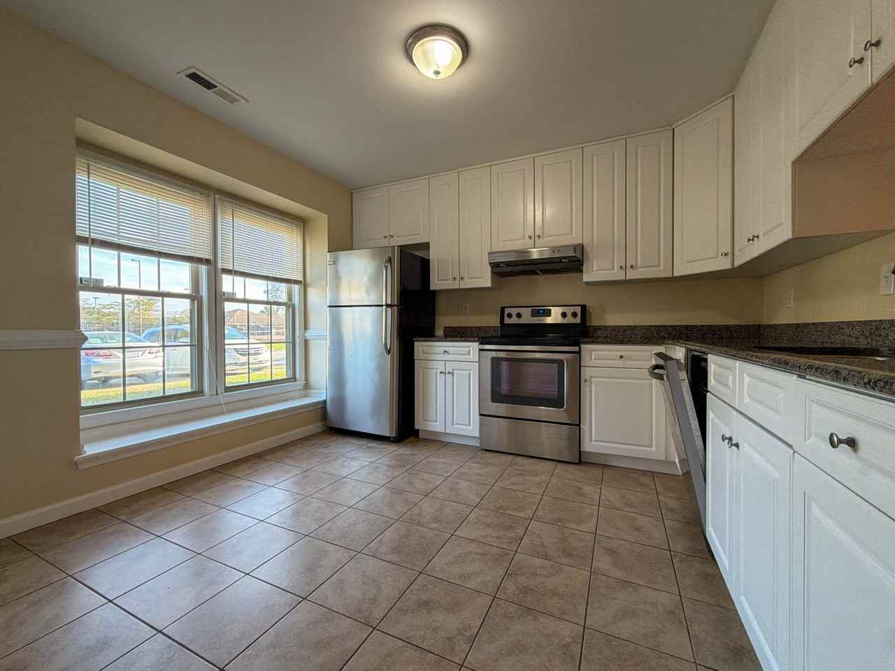 4780 Marlwood Way #1 - Photo 2 of 10