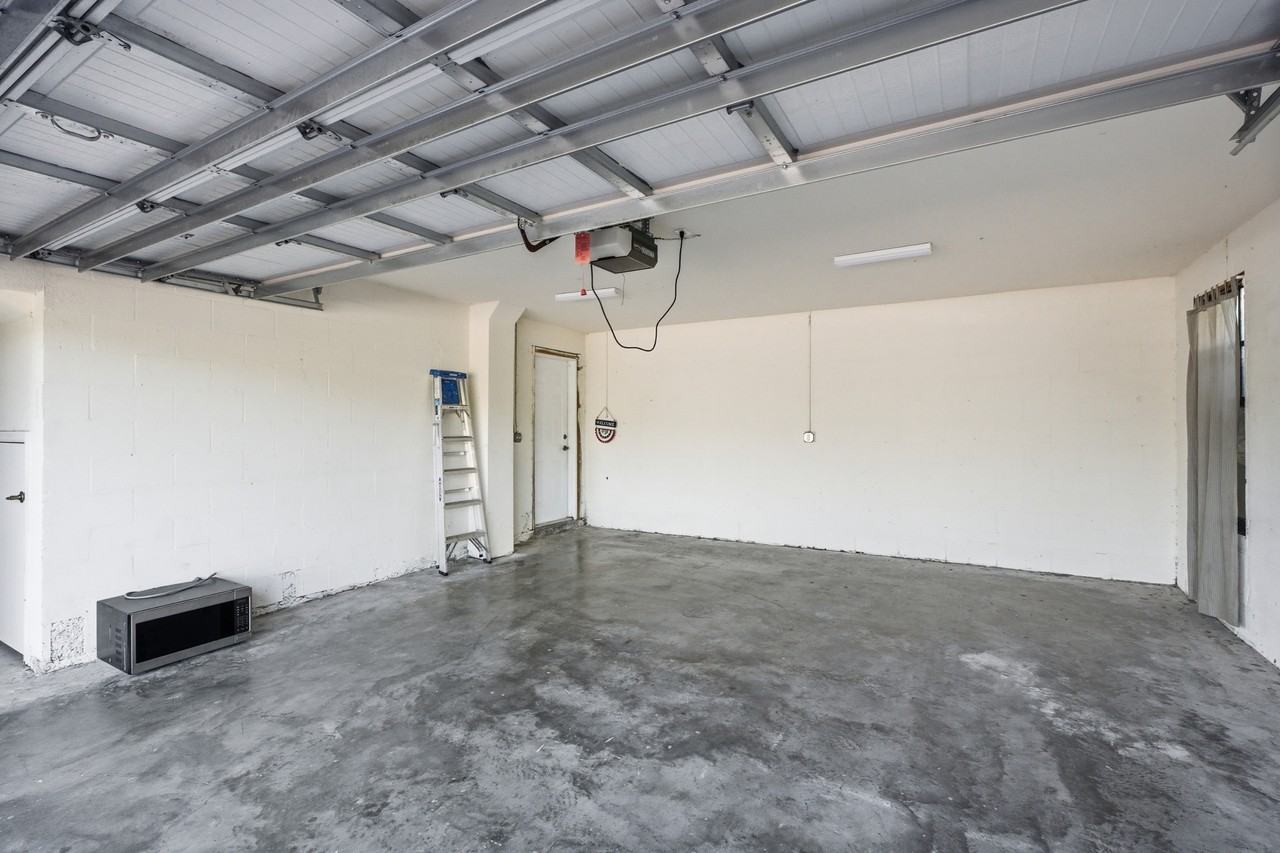 645 Market St #1 - Photo 7 of 46