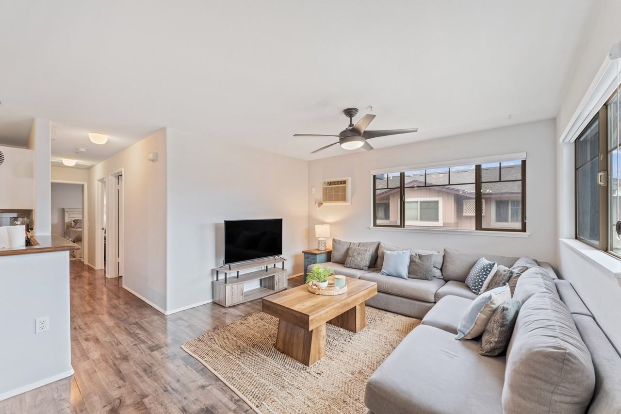 91-1015 Kamaaha Ave #1 - Photo 2 of 25