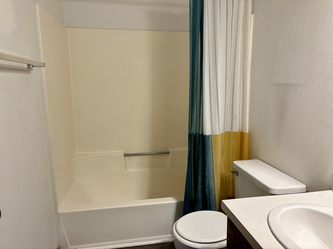 517 136th Ave #21 - Photo 6 of 14