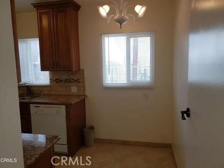 10550 Victory Blvd - Photo 7 of 26