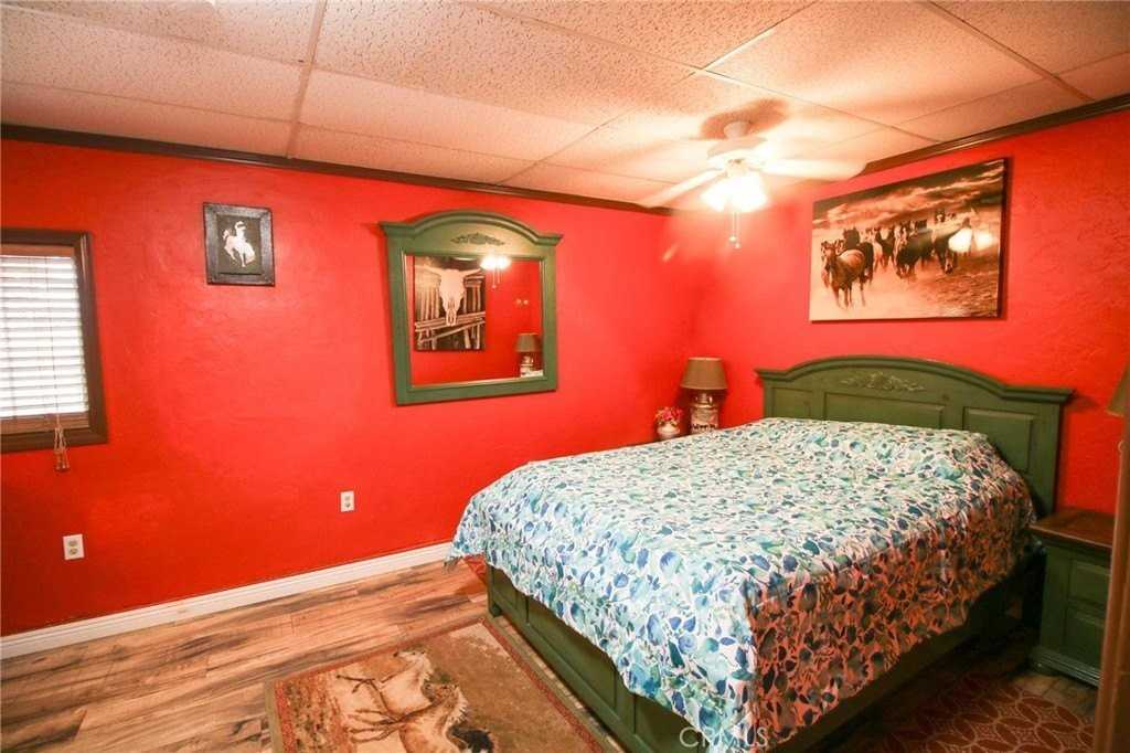 29054 Eurton Ln - Photo 7 of 14