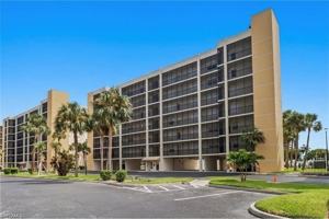 featured image of 4421 Bay Beach Ln #643