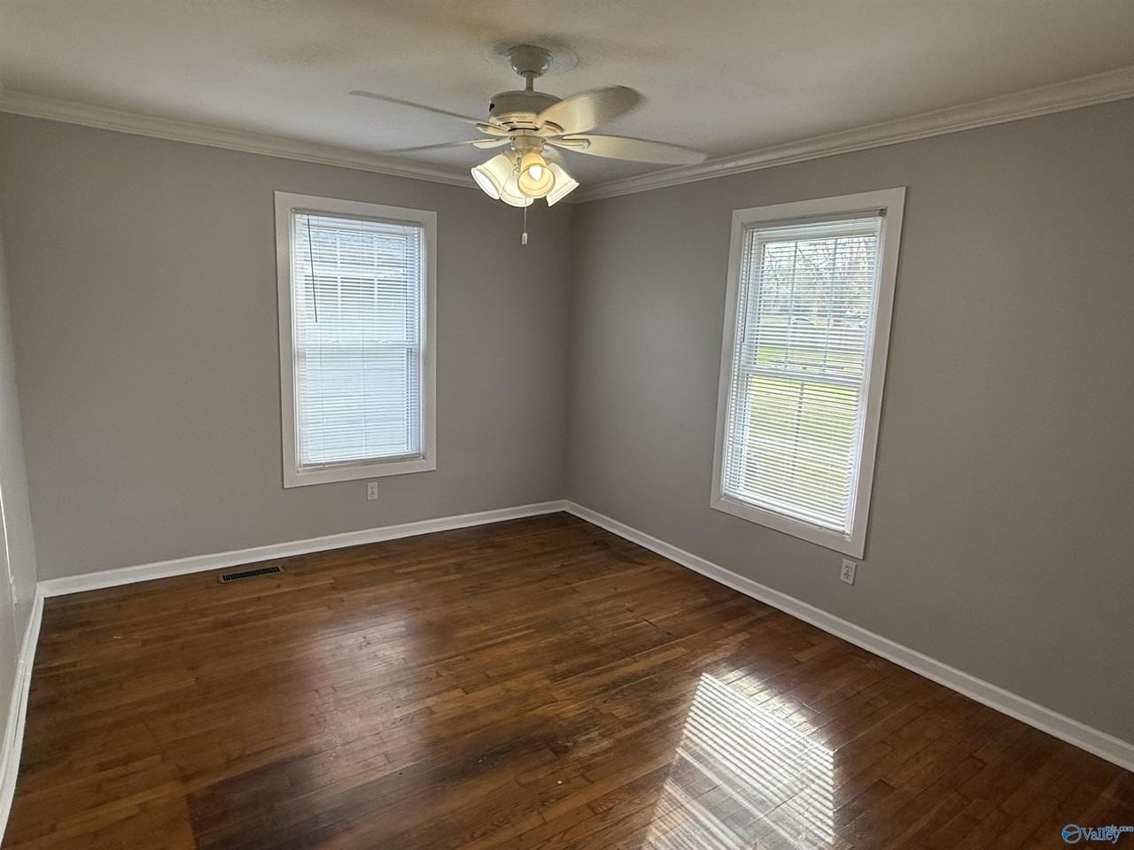 2302 Andrew Jackson Way Ne - Photo 7 of 12