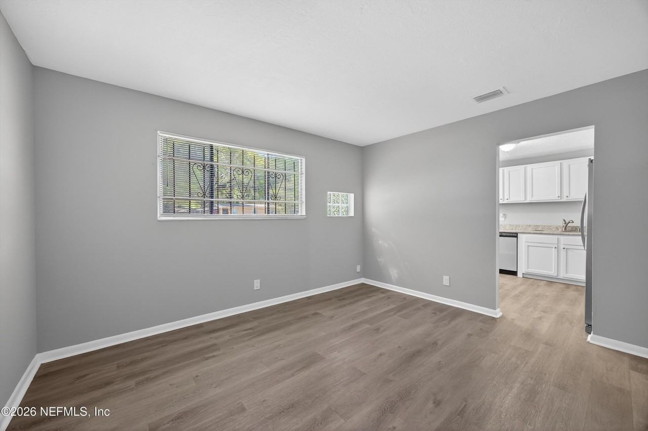 6955 Miss Muffet Ln S - Photo 2 of 45