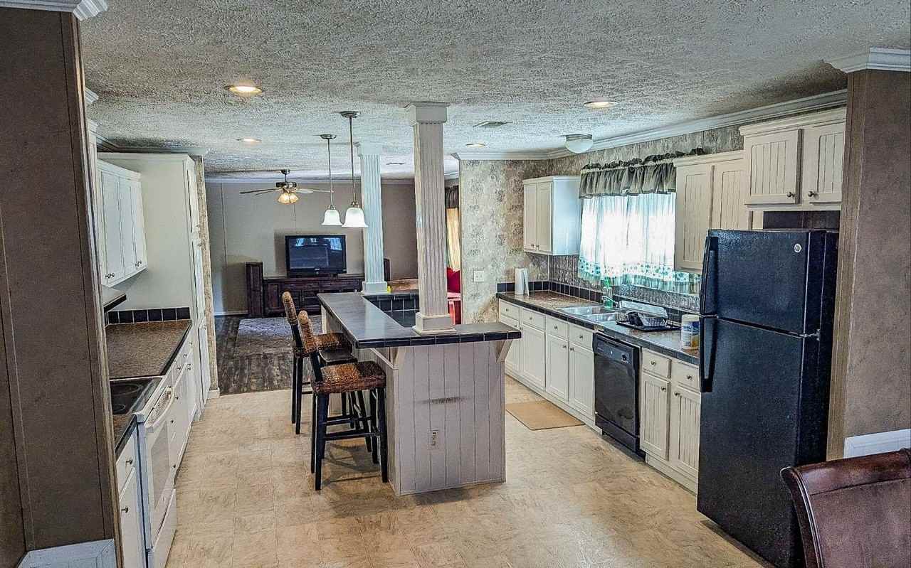 22463 Ne 149th St - Photo 2 of 6