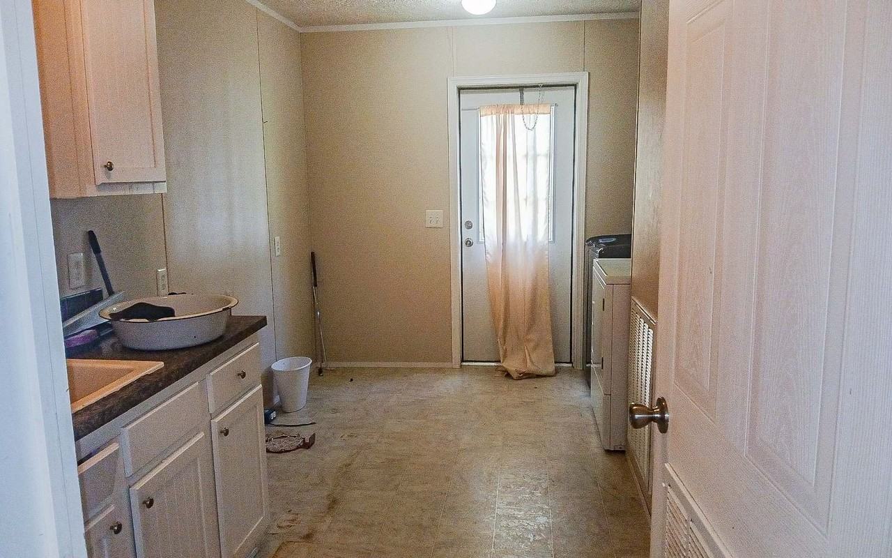 22463 Ne 149th St - Photo 5 of 6