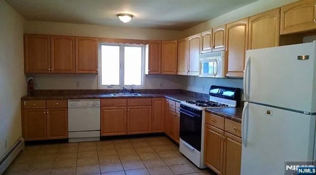 464 Grand Ave 1st Fl - Photo 3 of 8