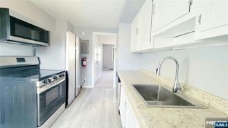 592 Beverly Rd 2nd Fl - Photo 1 of 1