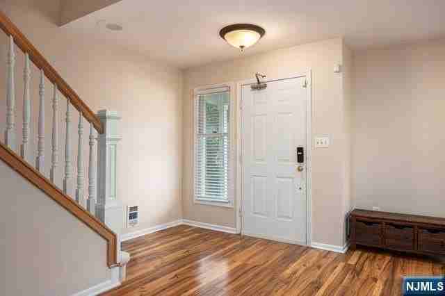 3 Heatherwood Ct - Photo 3 of 22