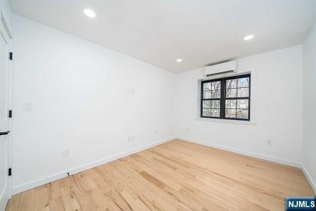 237 Grand Ave - Photo 5 of 12