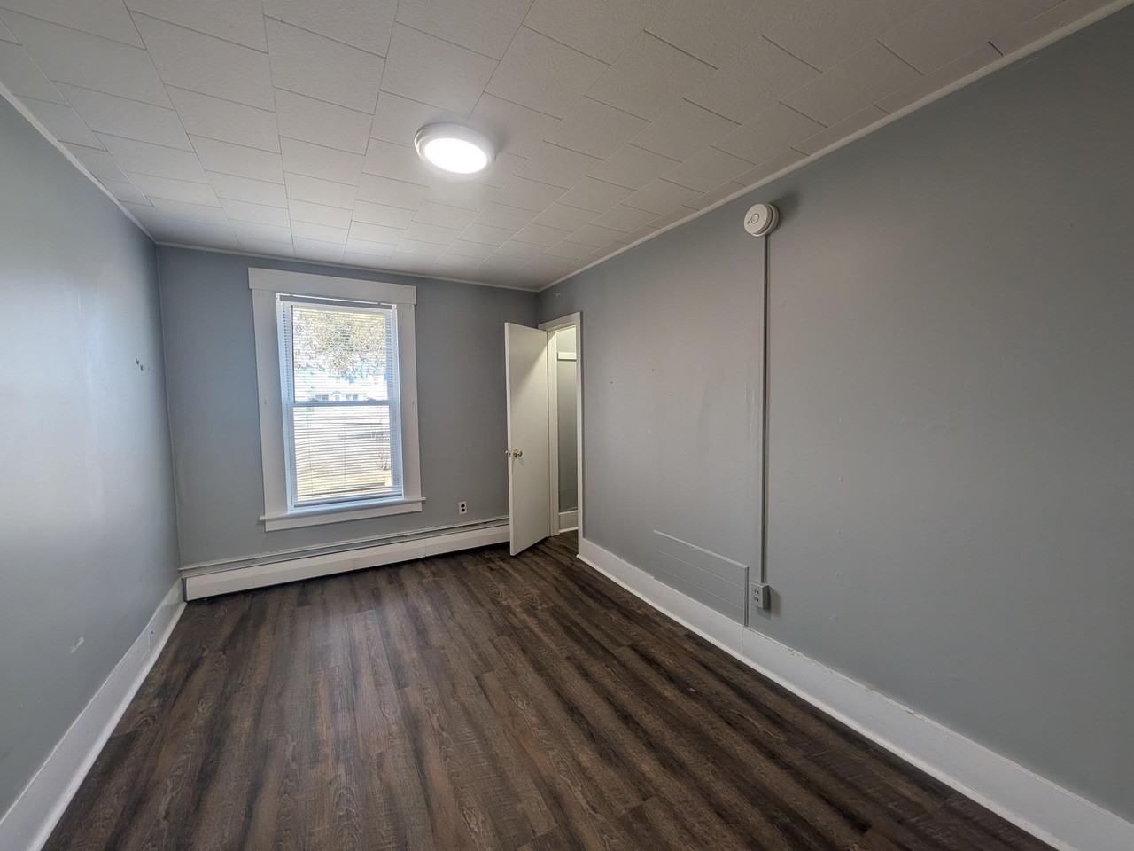 31 Chestnut St #A - Photo 5 of 8