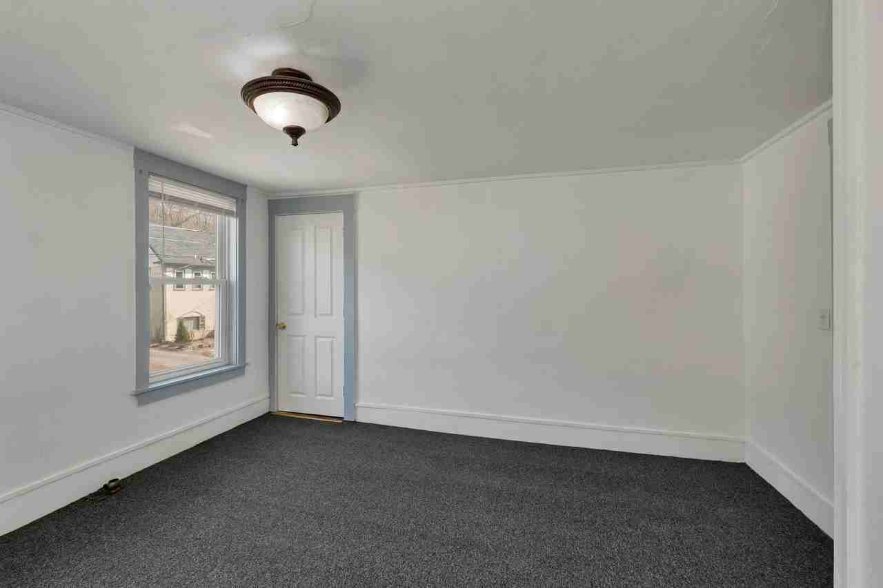 135 Franklin St #A - Photo 7 of 12