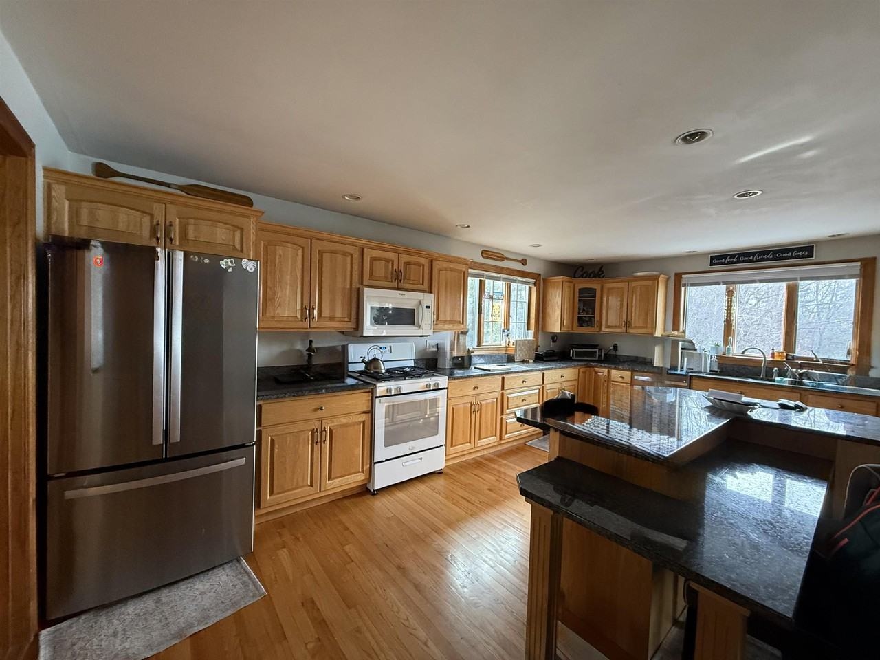 116 Hilliard Rd - Photo 5 of 21