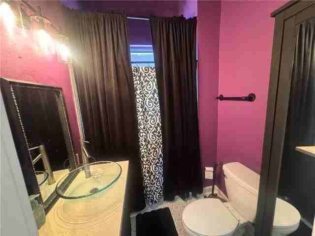 516 S Telemachus St - Photo 6 of 20