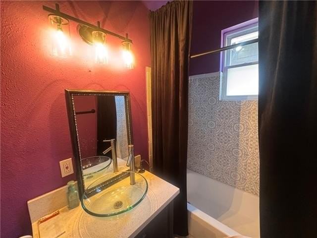 516 S Telemachus St - Photo 7 of 20