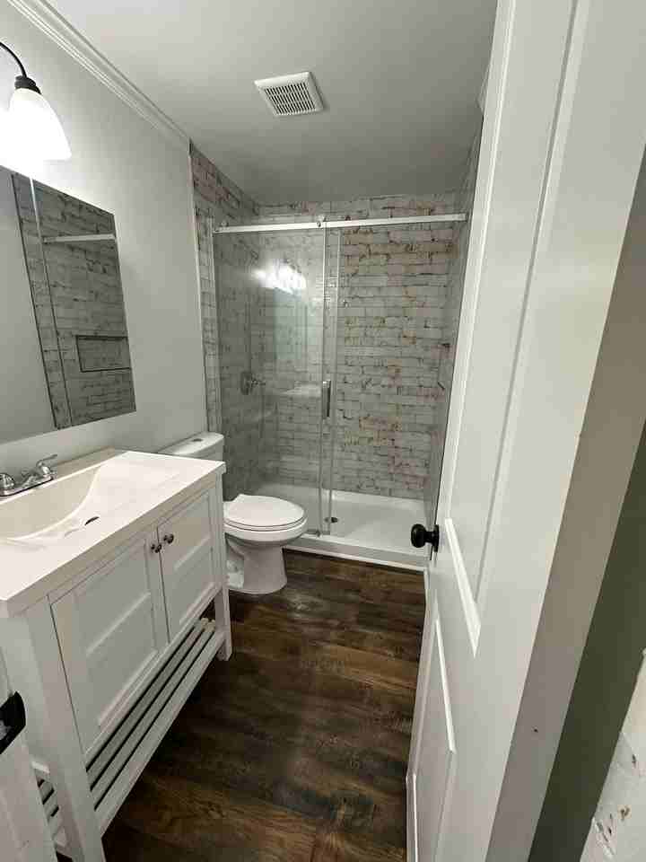 319 Devonwood Ct #1 - Photo 3 of 10