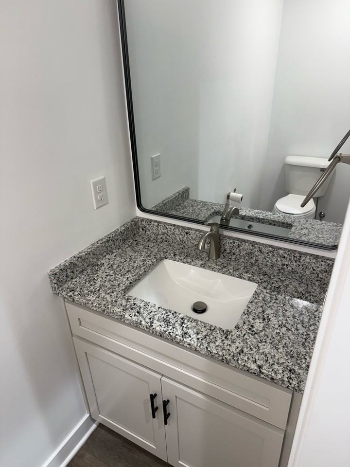 703 East Mount Vernon Street - FWoodland CourtWoodland Court #F - Photo 4 of 6