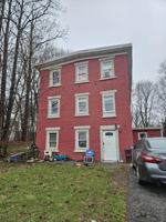 featured image of 33 Smith clove rd