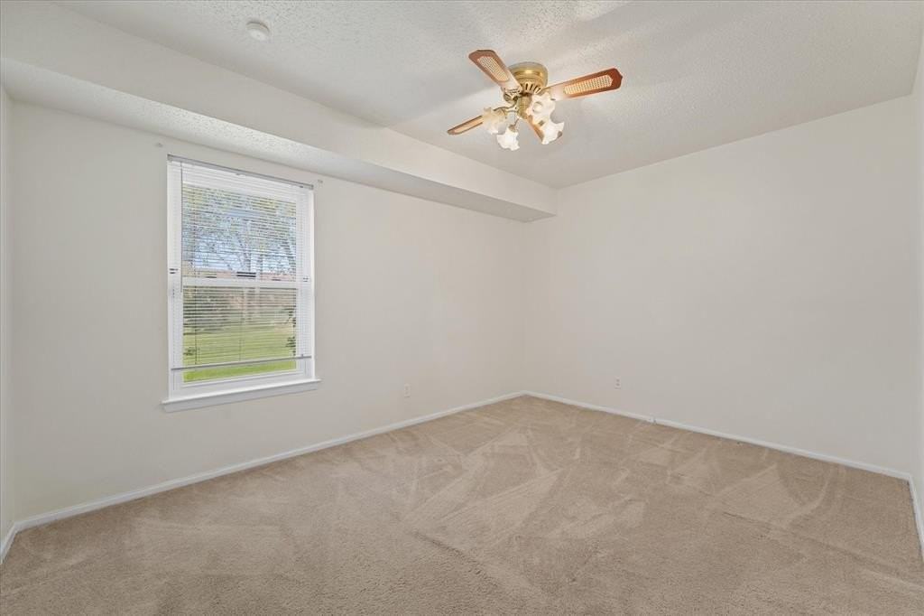 3229 Oak Timber Dr - Photo 7 of 17