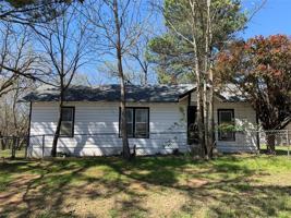 featured image of 630 E Acheson St