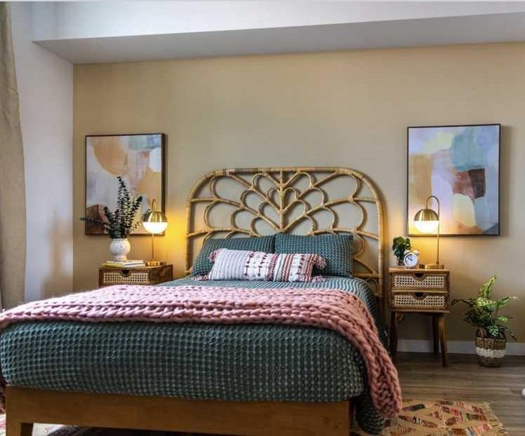 1430 W 37th St - Photo 7 of 10