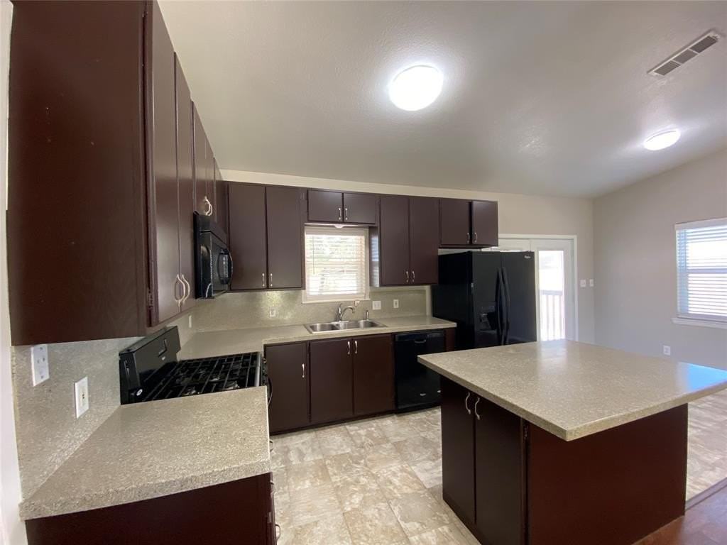 6600 Herbert Rd - Photo 7 of 18