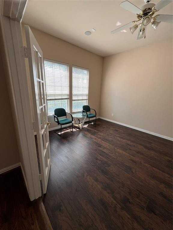 1803 E Branch Hollow Dr - Photo 5 of 31