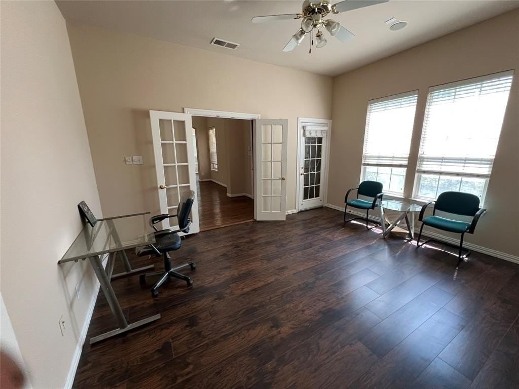 1803 E Branch Hollow Dr - Photo 6 of 31