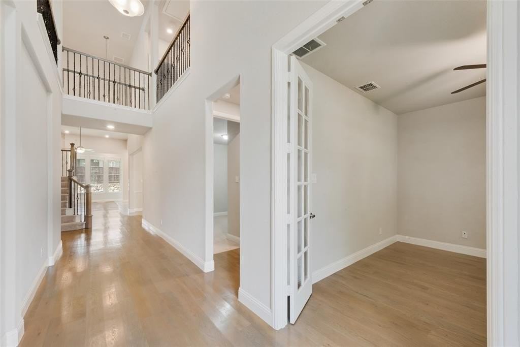 8237 Centipede Ct - Photo 2 of 40