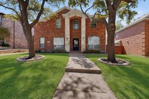 featured image of 12047 Del Rio Dr