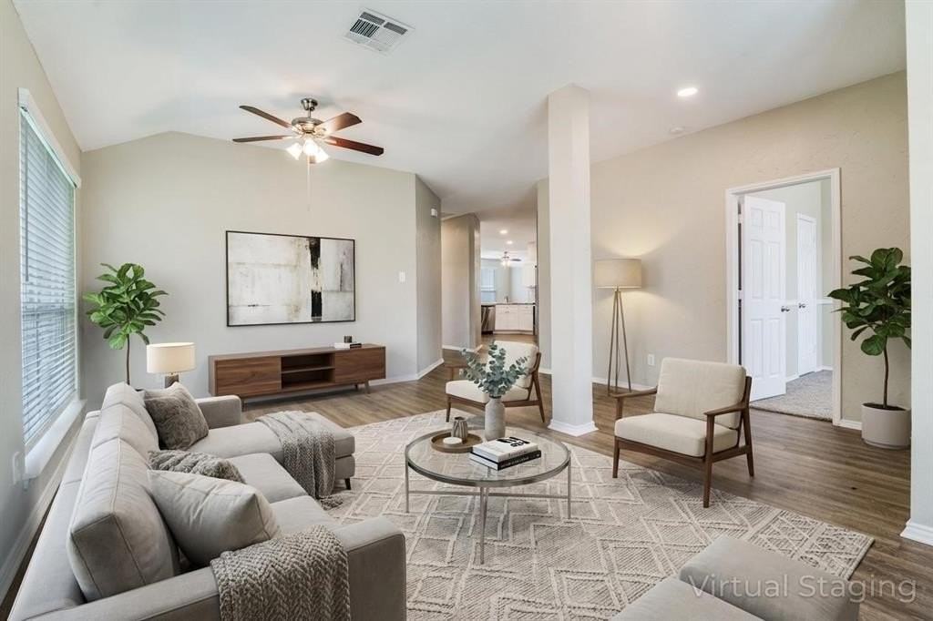 2612 Redwood St - Photo 5 of 31