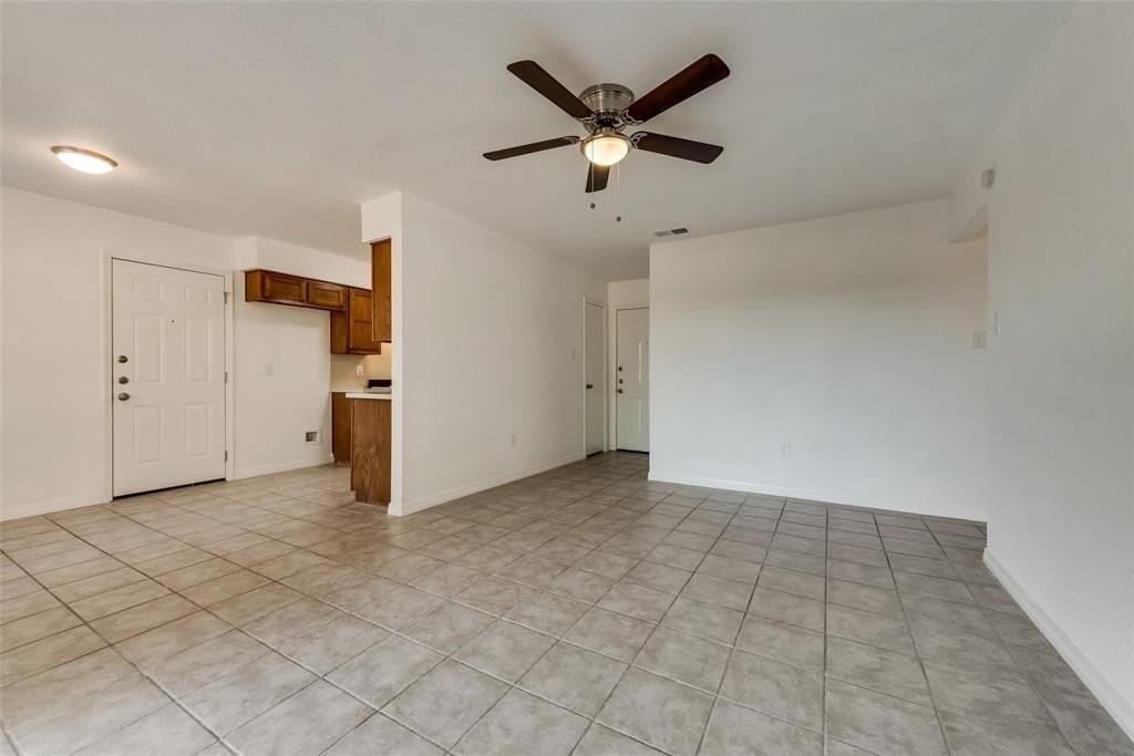 120 E Milas Ln - Photo 6 of 19