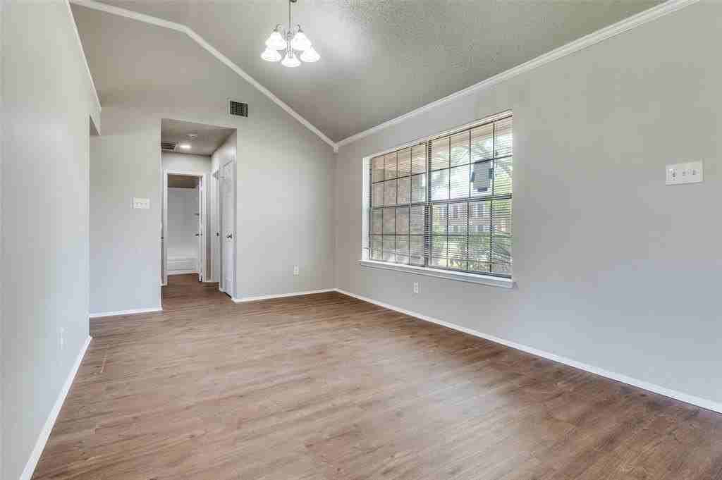 1113 Harvest Hill Ln - Photo 5 of 25