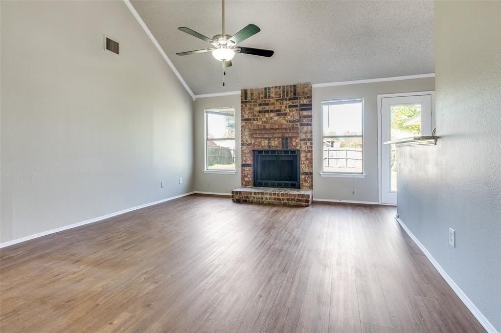 1113 Harvest Hill Ln - Photo 6 of 25