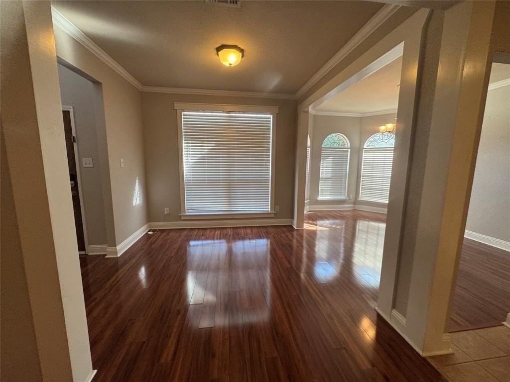 6227 Meadowcrest Ln - Photo 6 of 39