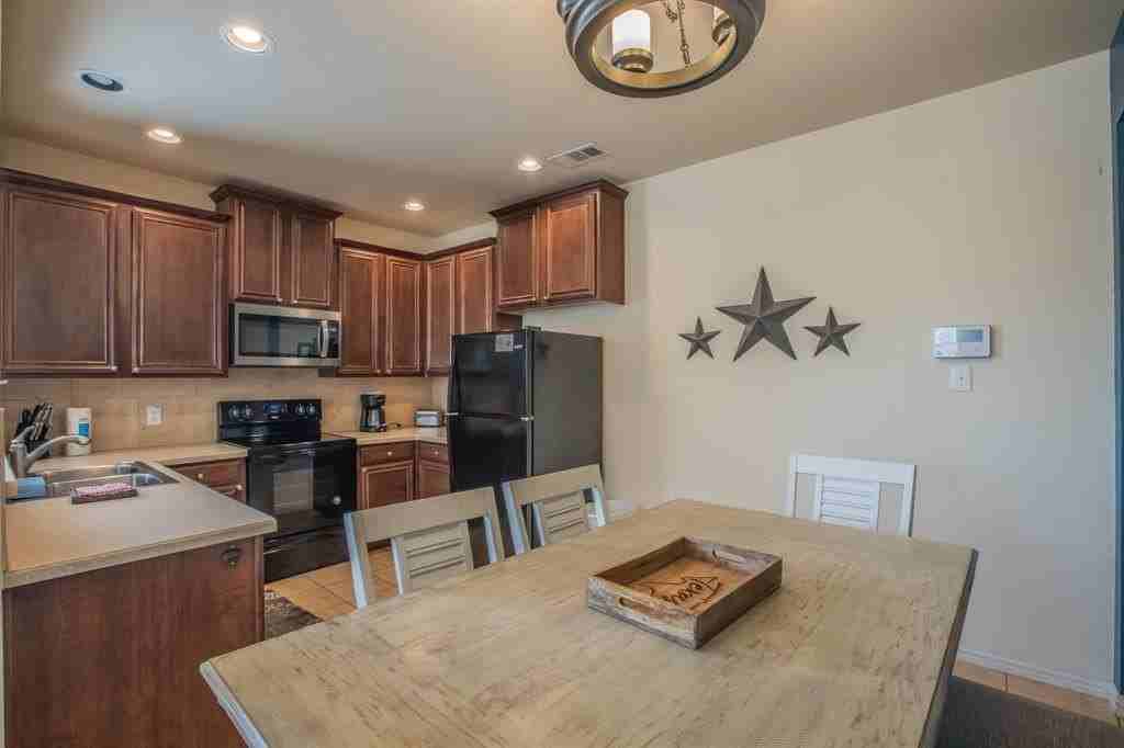 6801 Sandshell Blvd - Photo 7 of 28