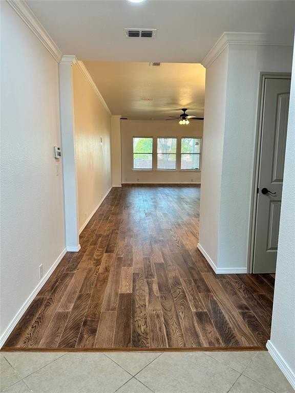 8110 Toltec Ct - Photo 4 of 27