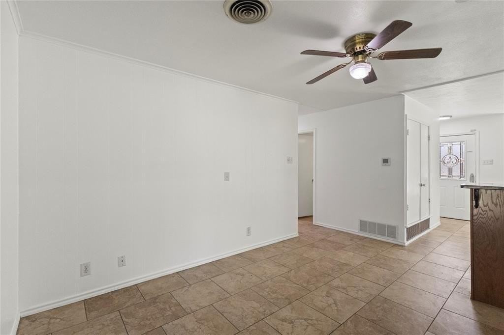 3209 N Calais St - Photo 6 of 23