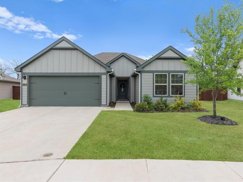 11120 E Chase Ln - Photo 2 of 28