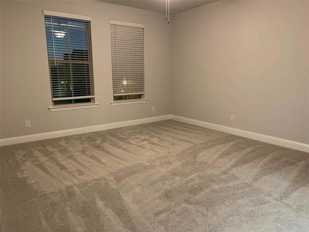 4701 Piedras Lanzar Dr - Photo 4 of 14