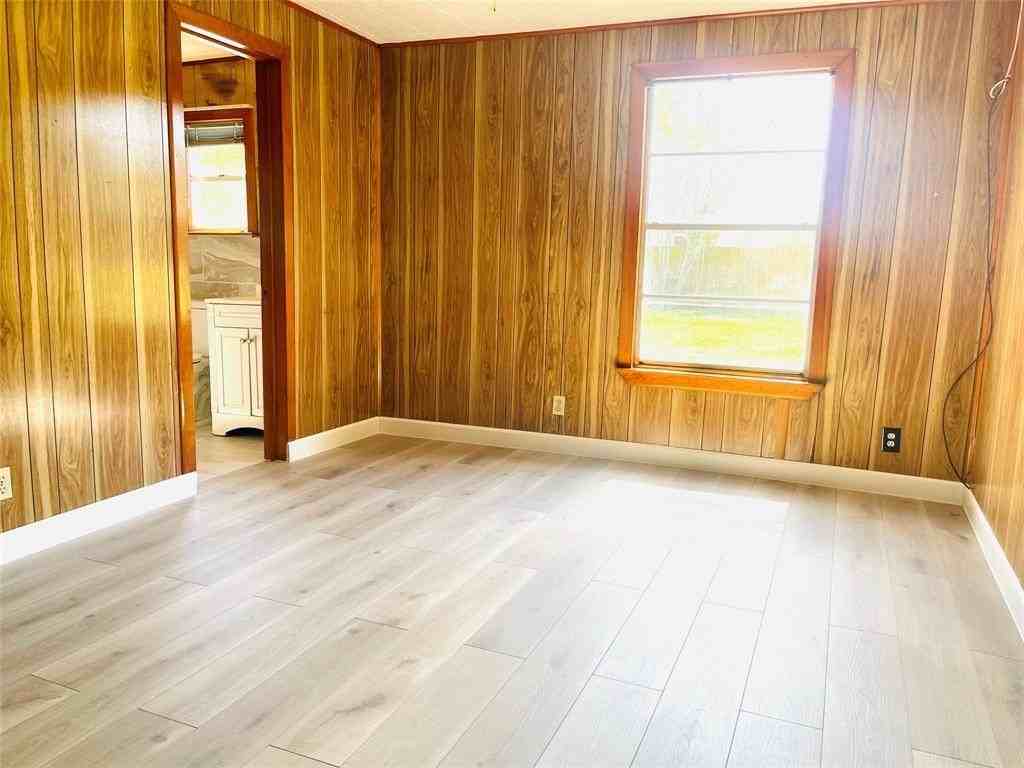 202 5 Points Rd - Photo 5 of 12