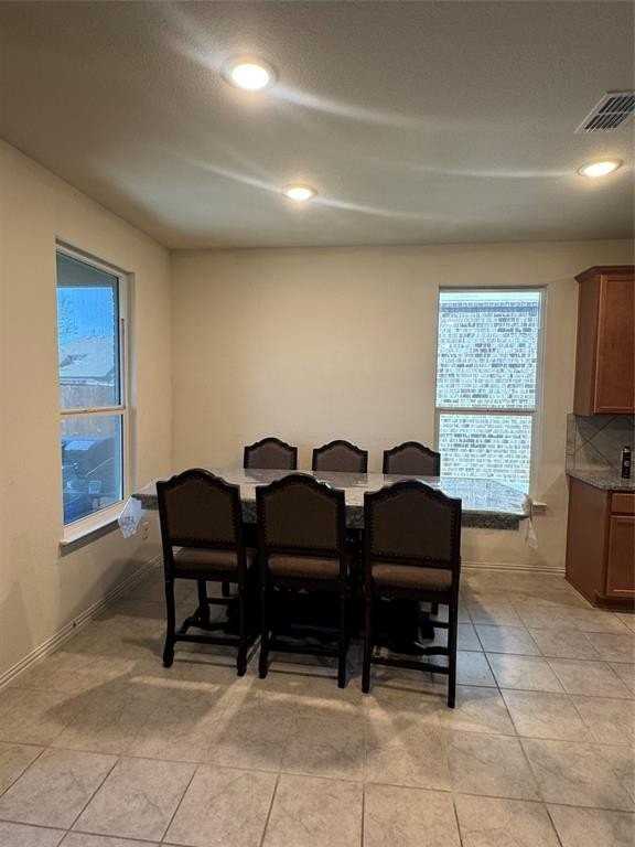 231 Hadley Ln - Photo 3 of 40