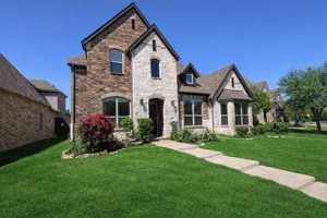 featured image of 1304 Damsel Caitlyn Dr