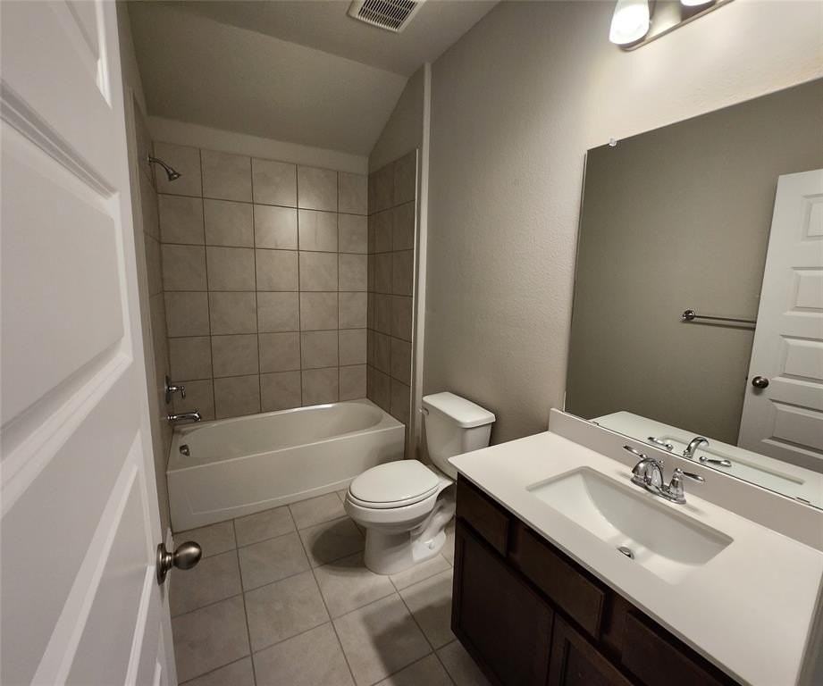 3812 Chalk Hill Ave - Photo 6 of 27