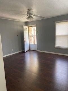 3166 Bickley St - Photo 4 of 12