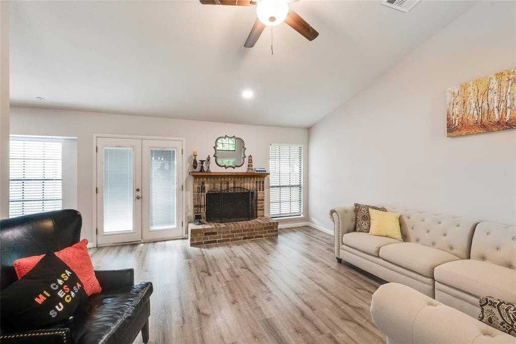 4423 Santa Cruz Ln - Photo 7 of 26