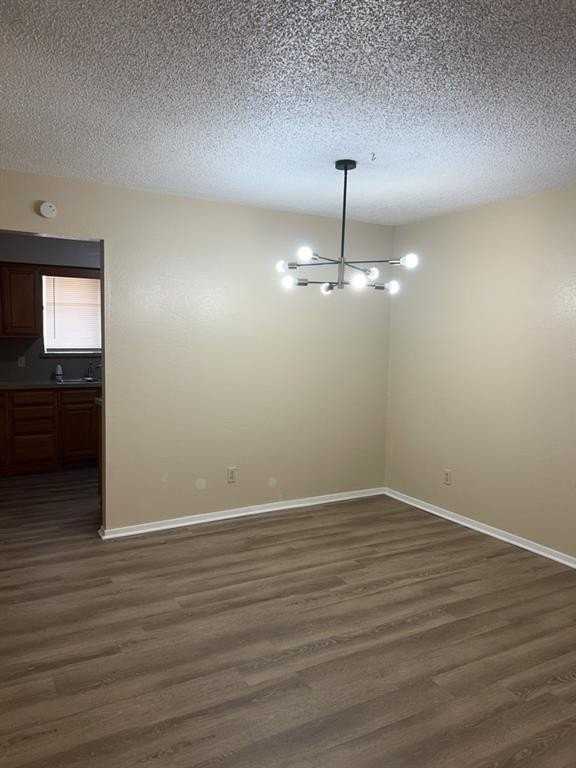 806 Red Bud Dr - Photo 7 of 13