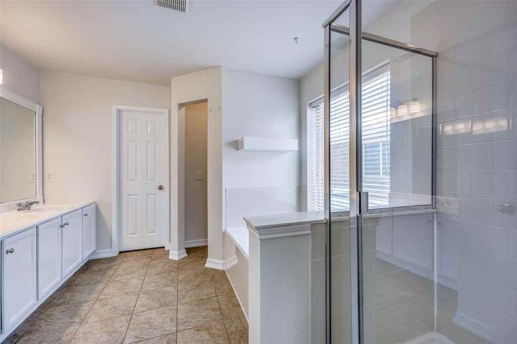 4502 Falcon Dr - Photo 7 of 12