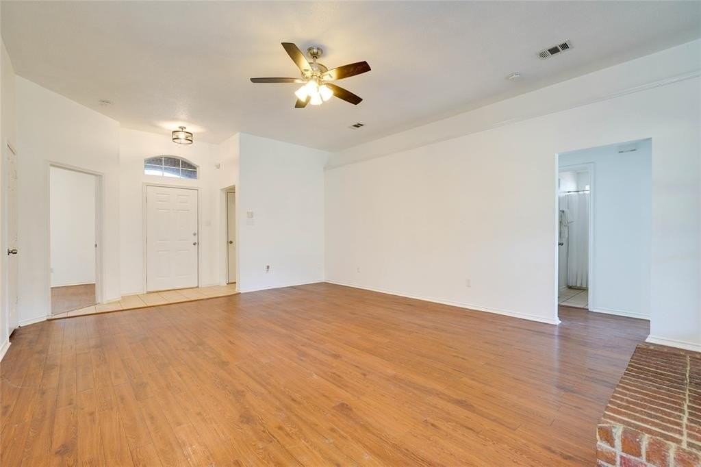 152 Pinion Ln - Photo 3 of 15